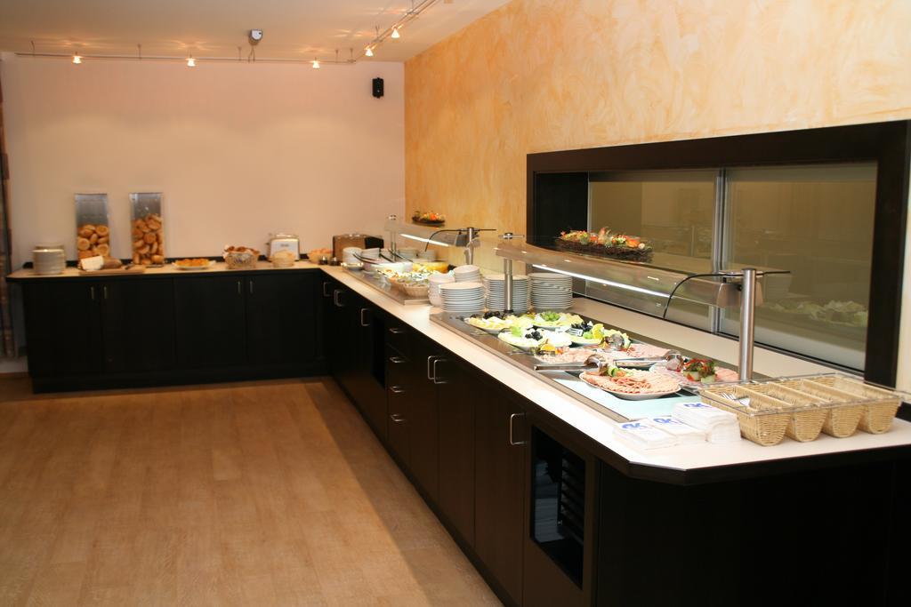 G&K Hotel Guntramsdorf Εξωτερικό φωτογραφία